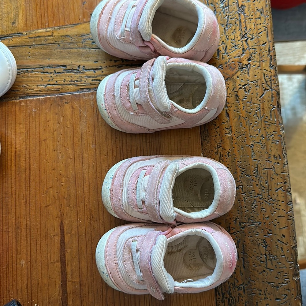 Stride rite soft motion shoes